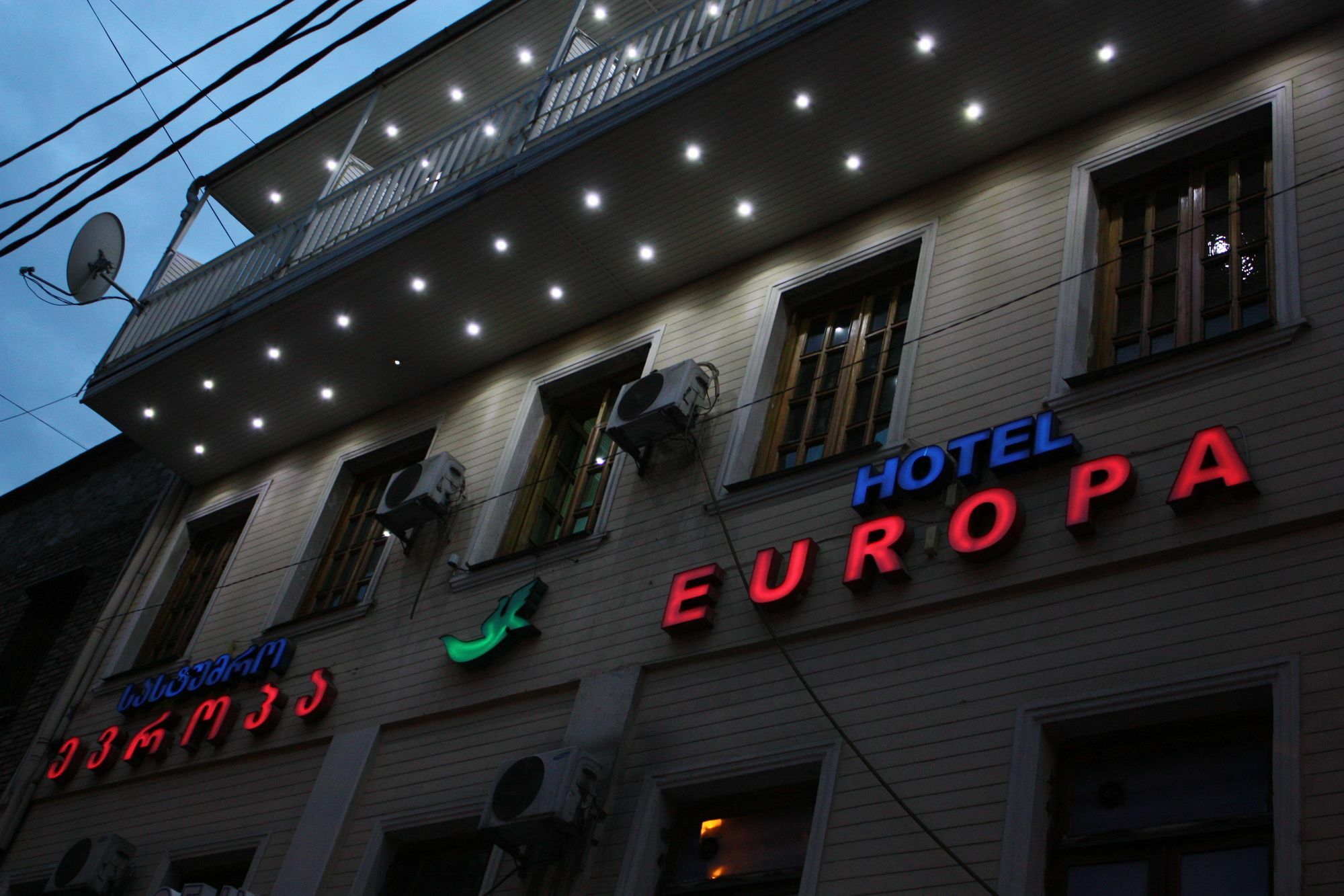 Europa Hotel Тбилиси Екстериор снимка